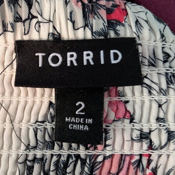 Beautiful Tiered Dress Torrid size 2 - Picture 4 of 5